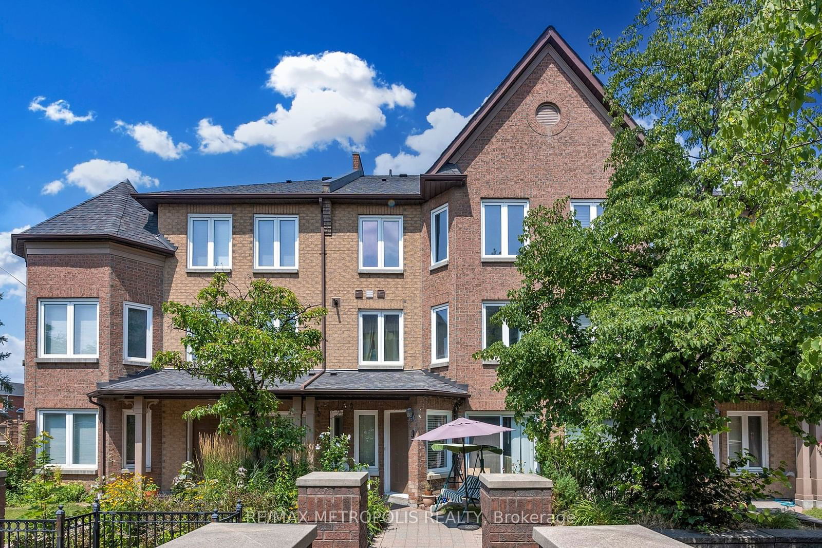 735 New Westminster Dr Townhomes, Vaughan, Toronto