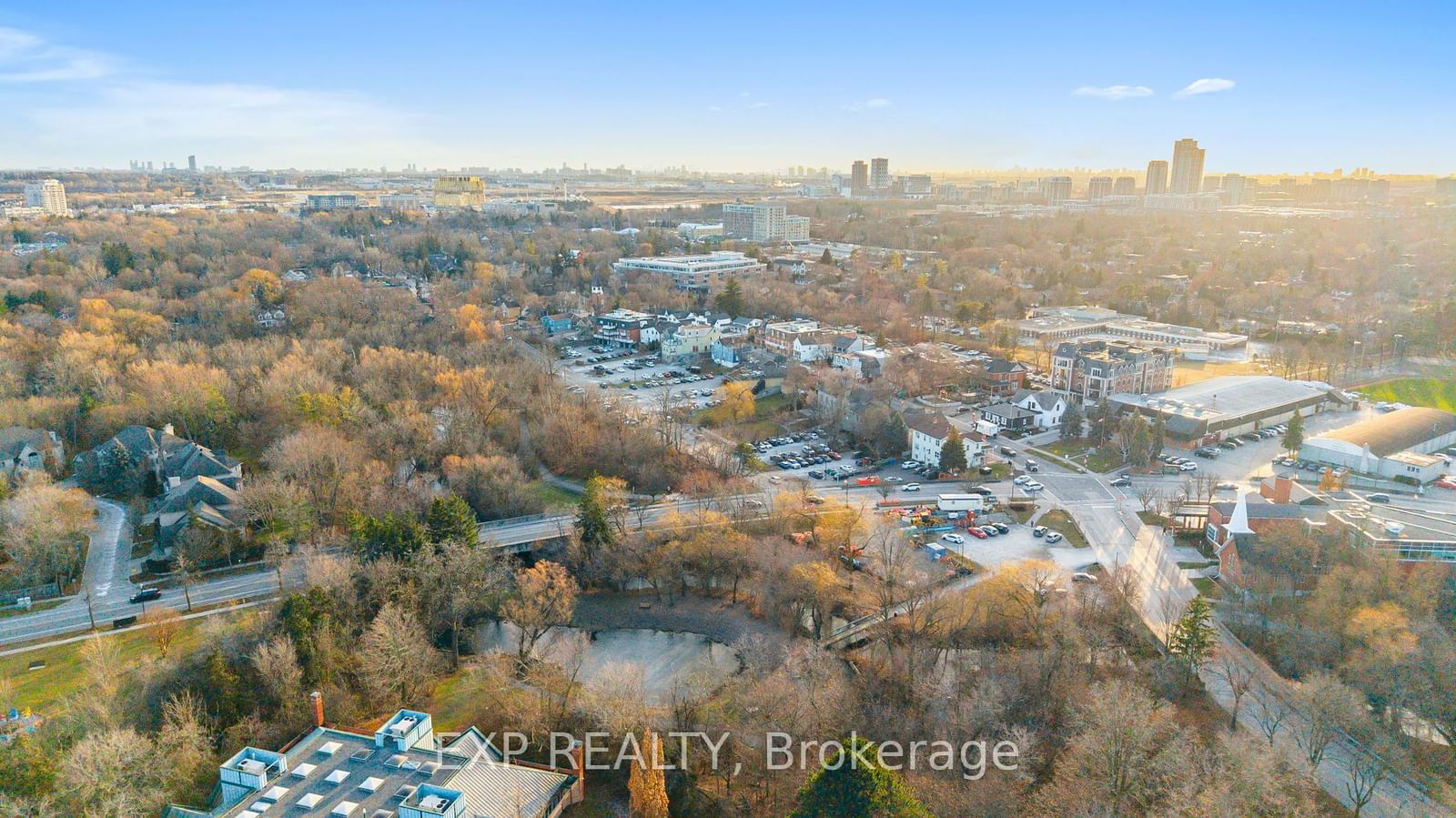 Varley Condominiums, Markham, Toronto