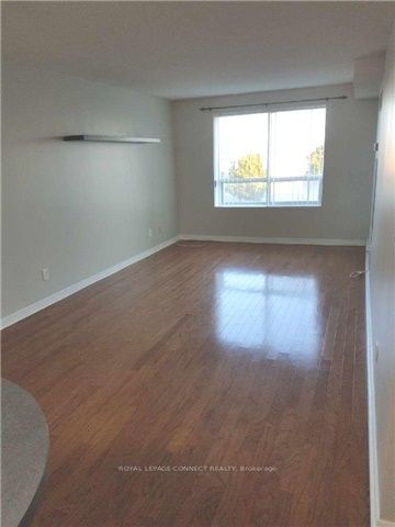 23 Oneida Cres, unit 305 for rent