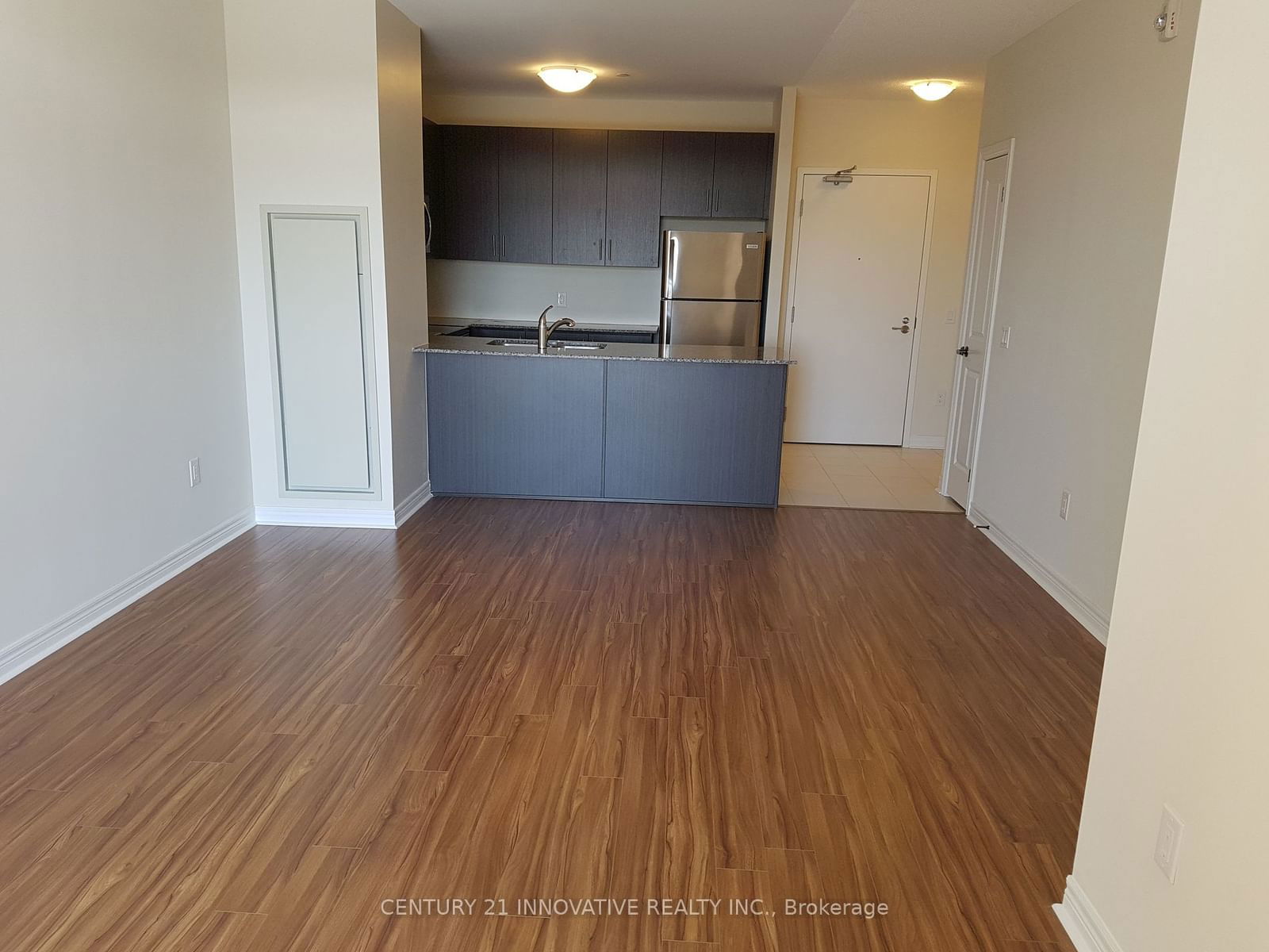 7325 Markham Rd, unit 413 for rent