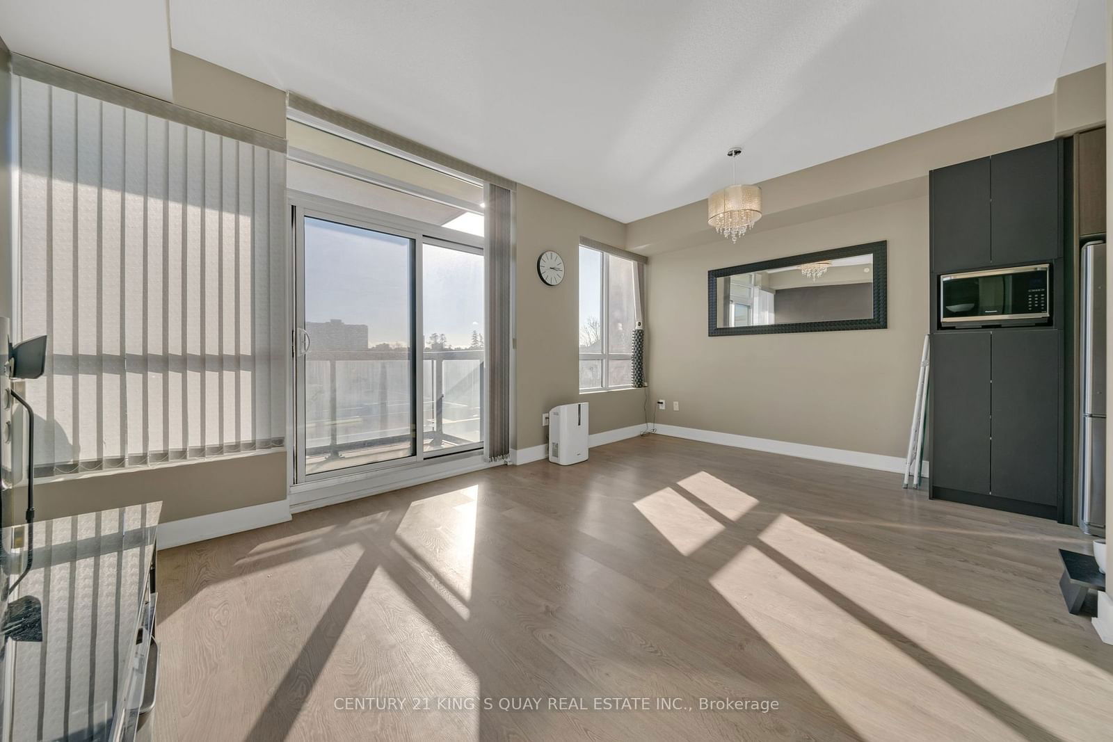 7608 Yonge St, unit 438 for sale