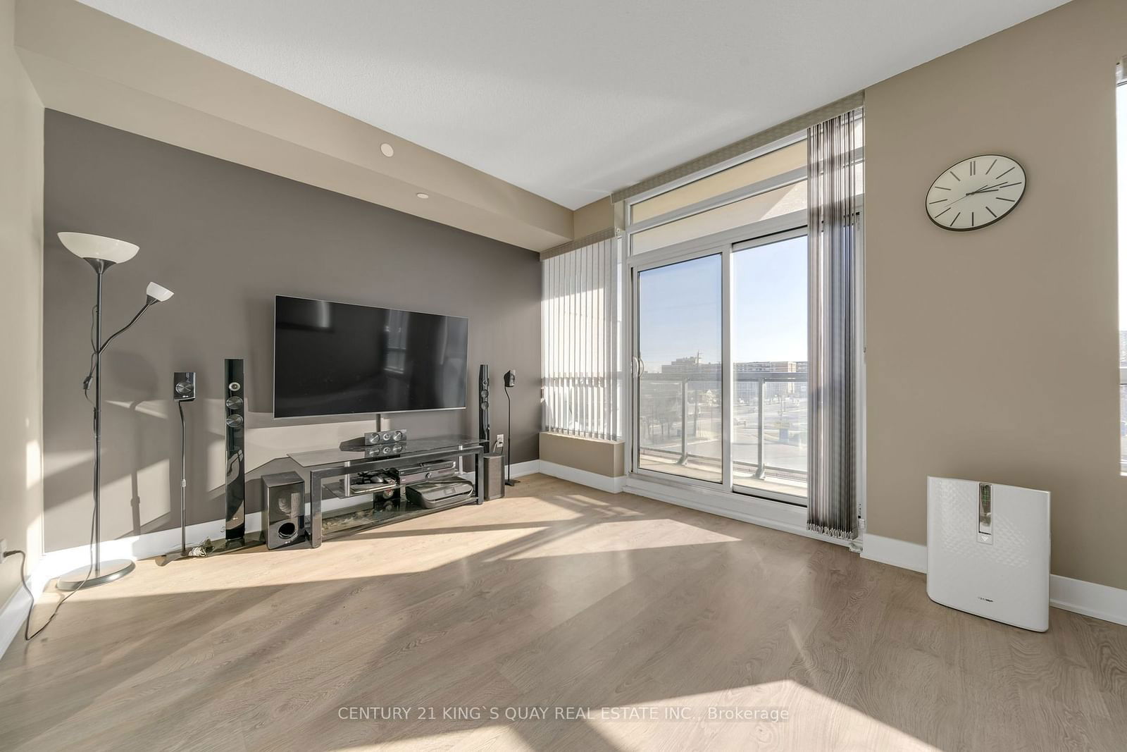 7608 Yonge St, unit 438 for sale