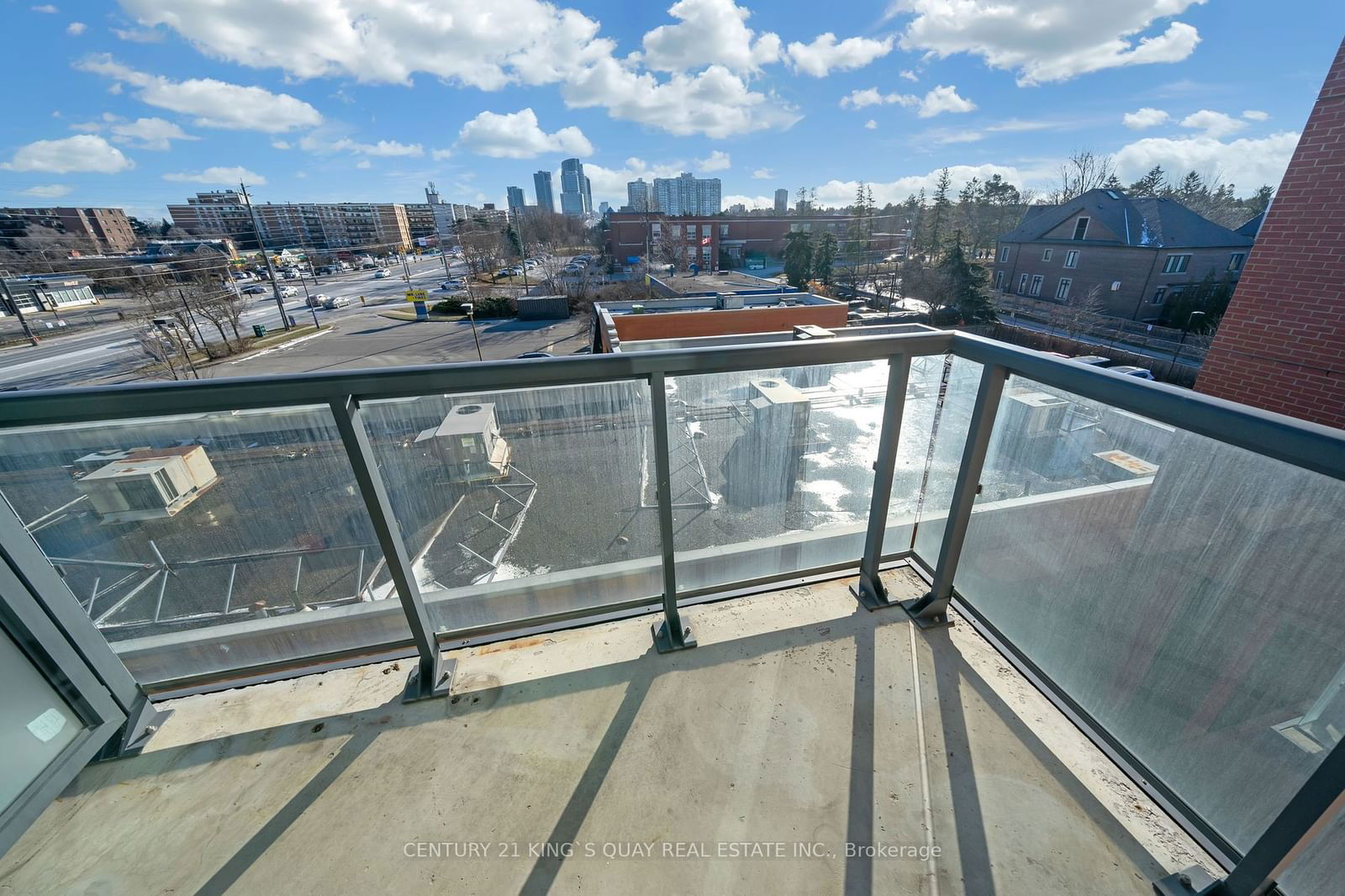 7608 Yonge St, unit 438 for sale