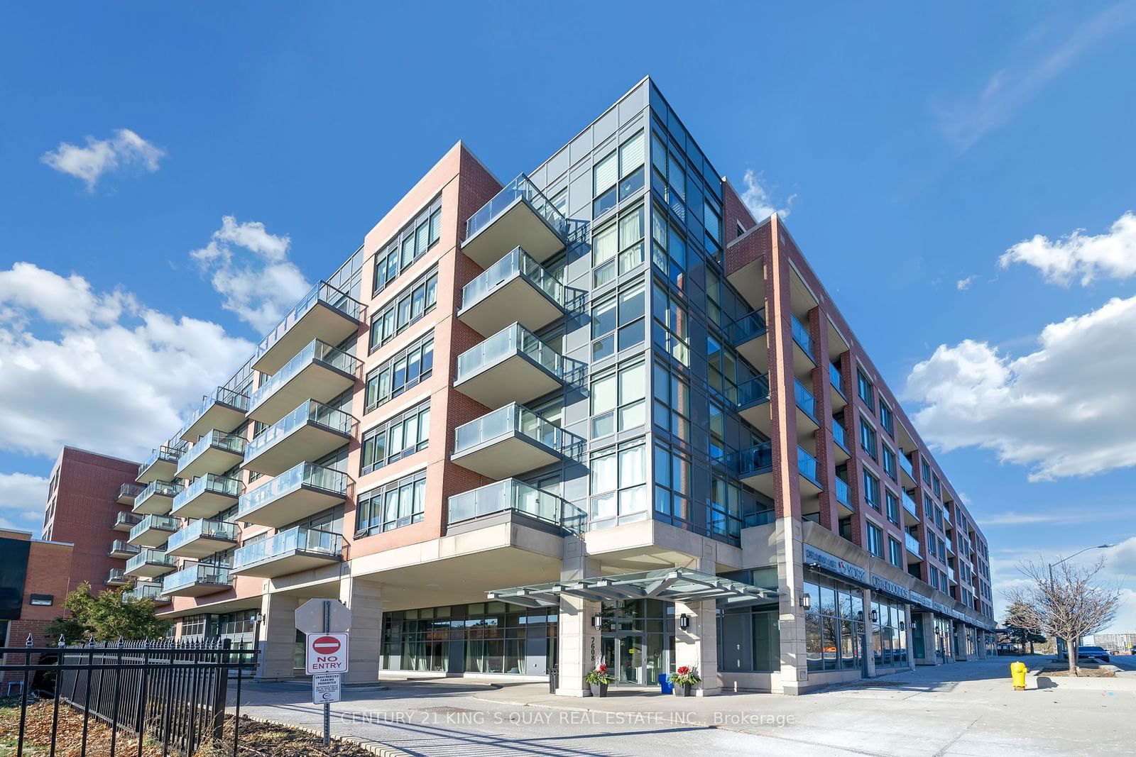 7608 Yonge St, unit 438 for sale