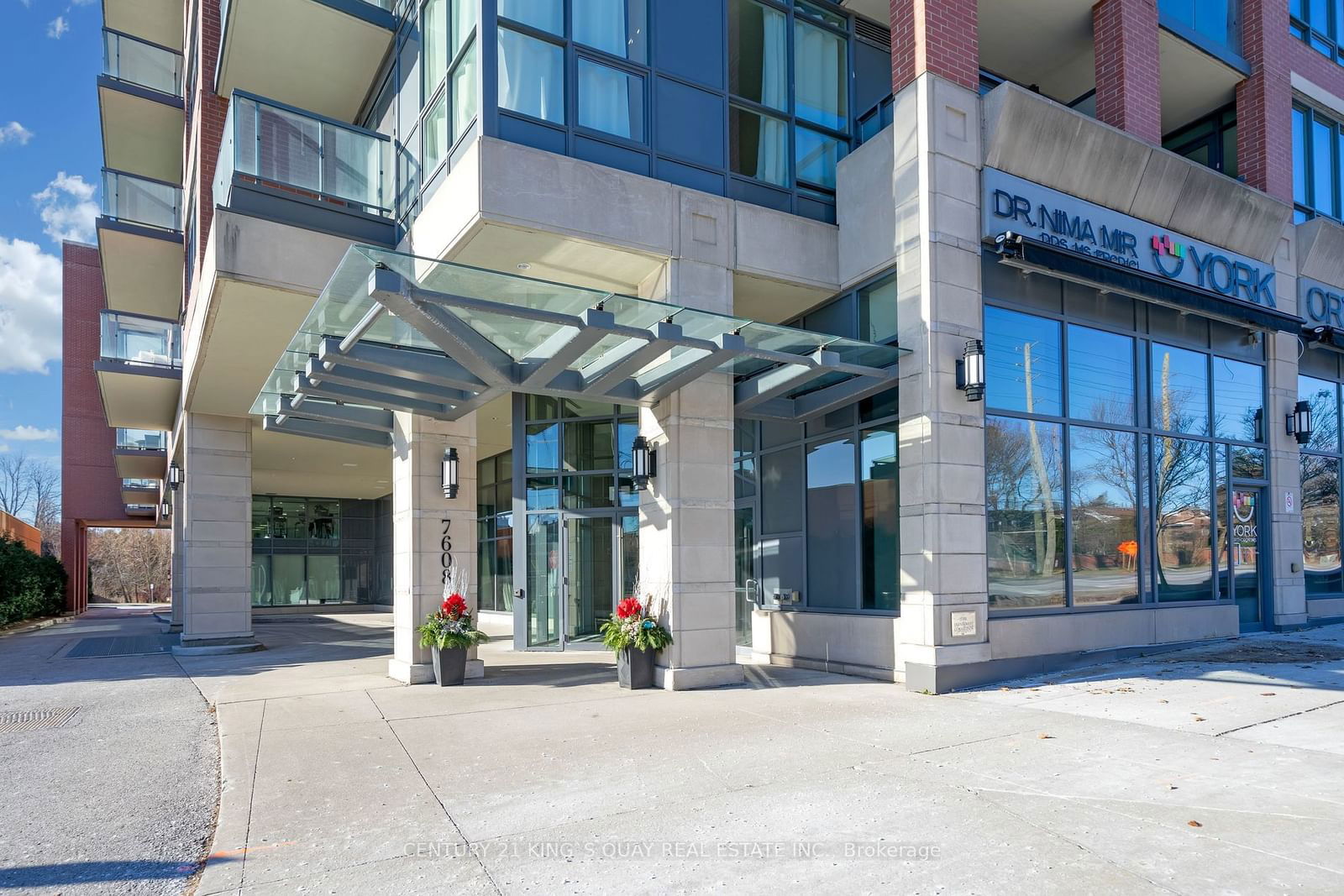 7608 Yonge St, unit 438 for sale