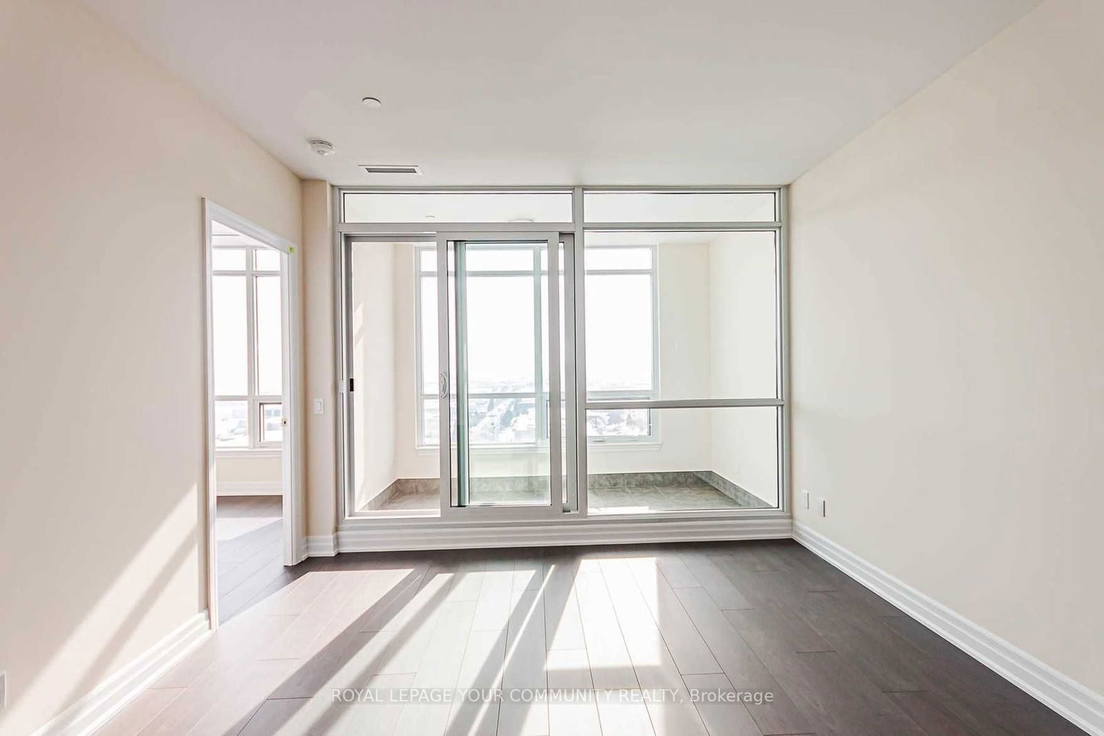 9075 Jane St, unit 1505 for rent