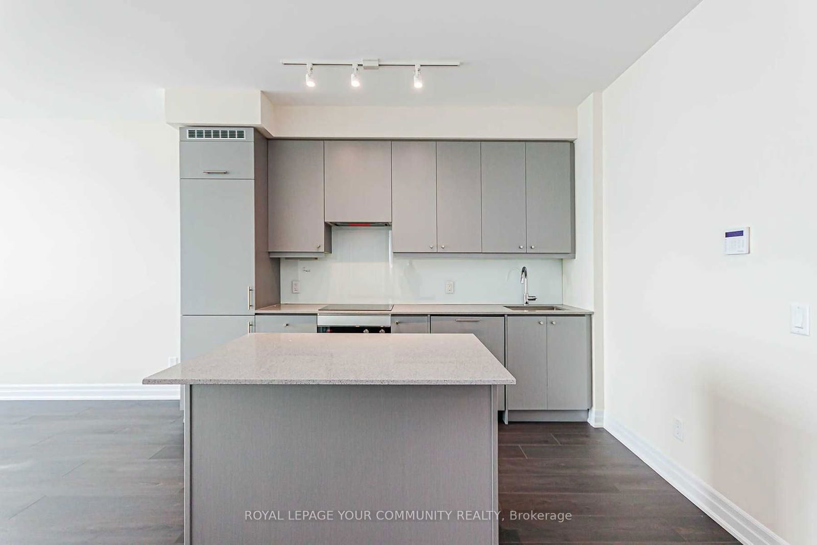 9075 Jane St, unit 1505 for rent