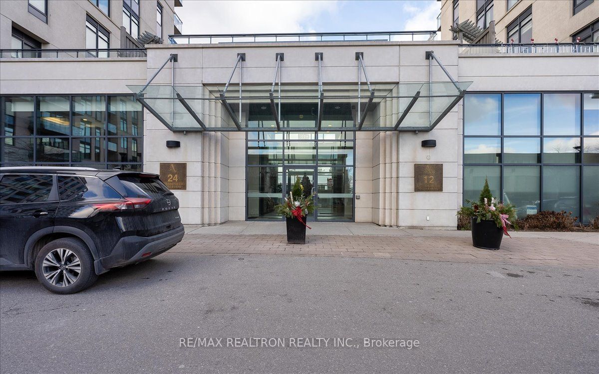 12 Woodstream Blvd, unit 904 for rent