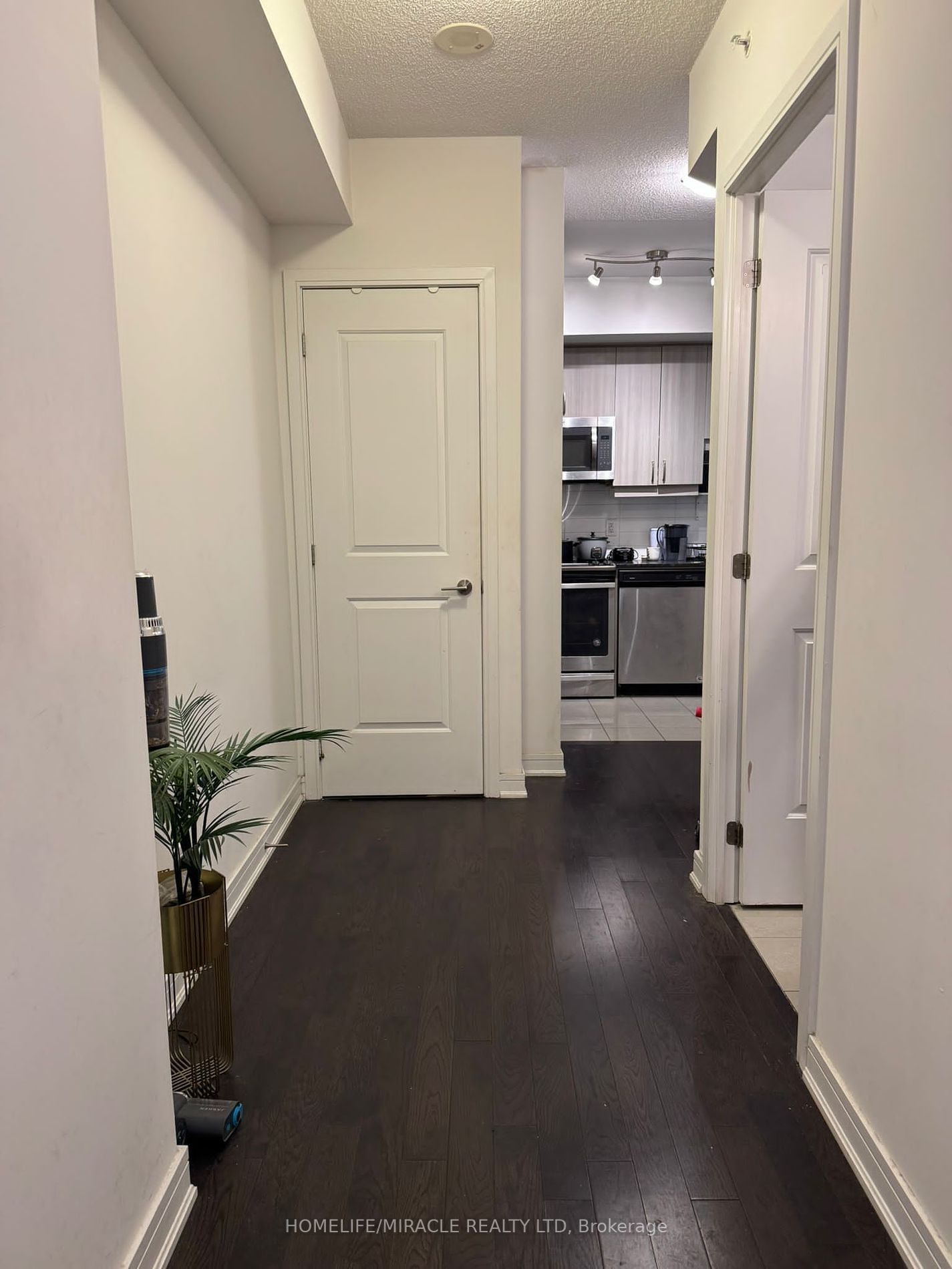 9199 Yonge St, unit 514 for rent