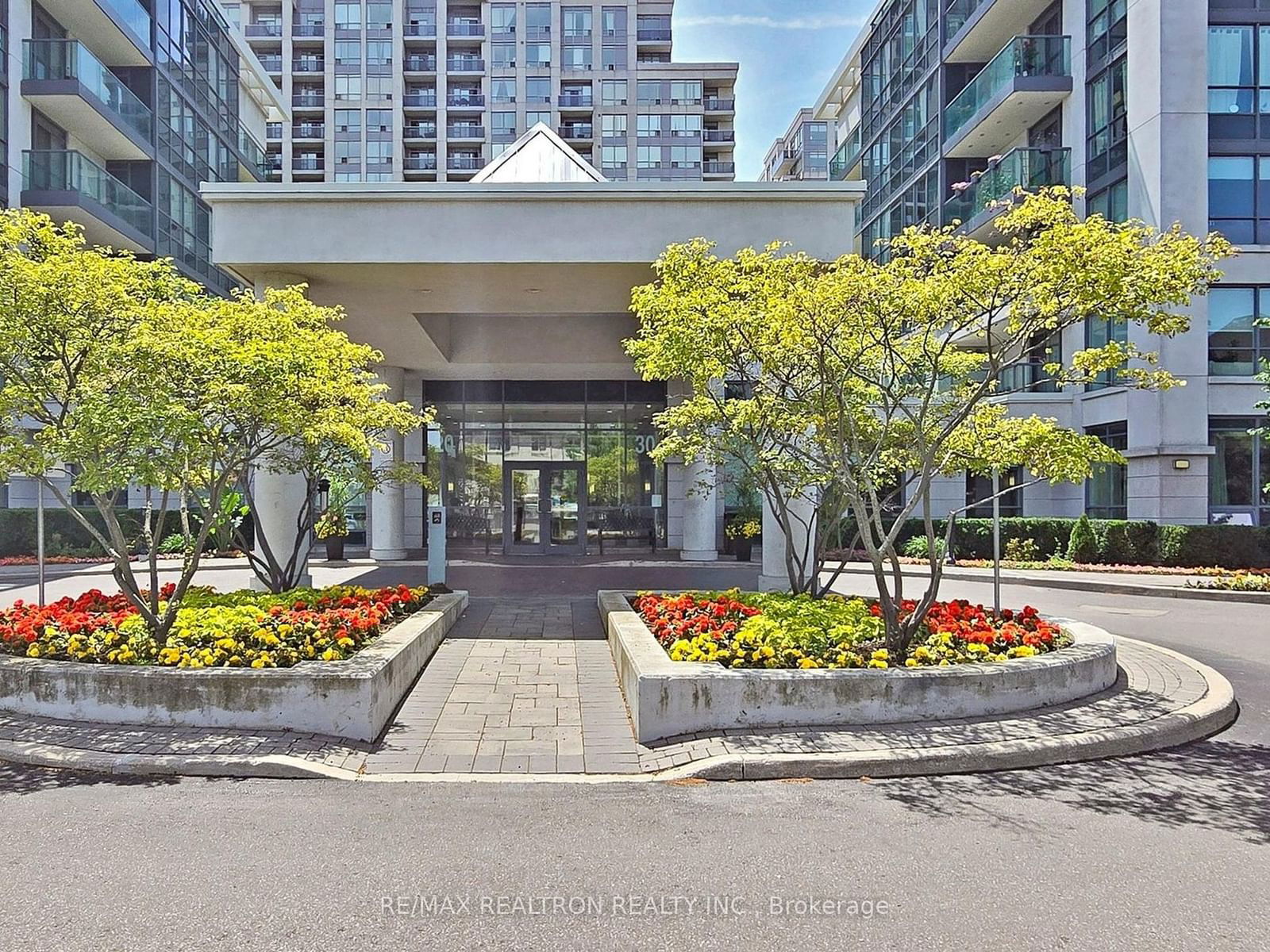 30 North Park Rd, unit 1207 for sale