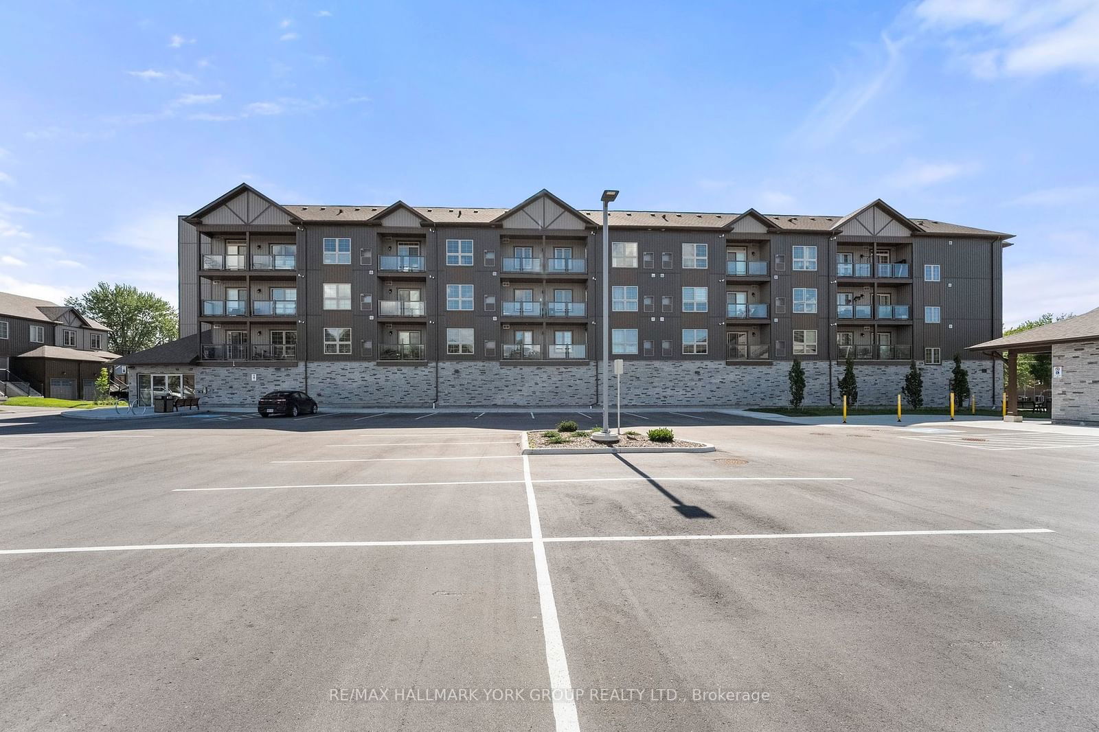 110 Grew Blvd, unit 306 for sale