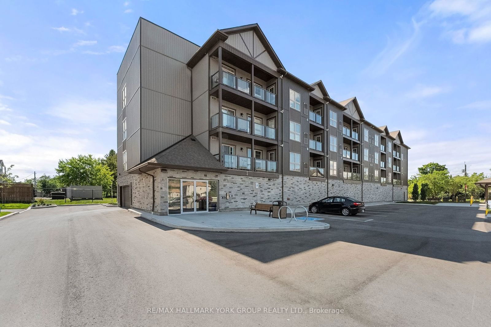 110 Grew Blvd, unit 306 for sale