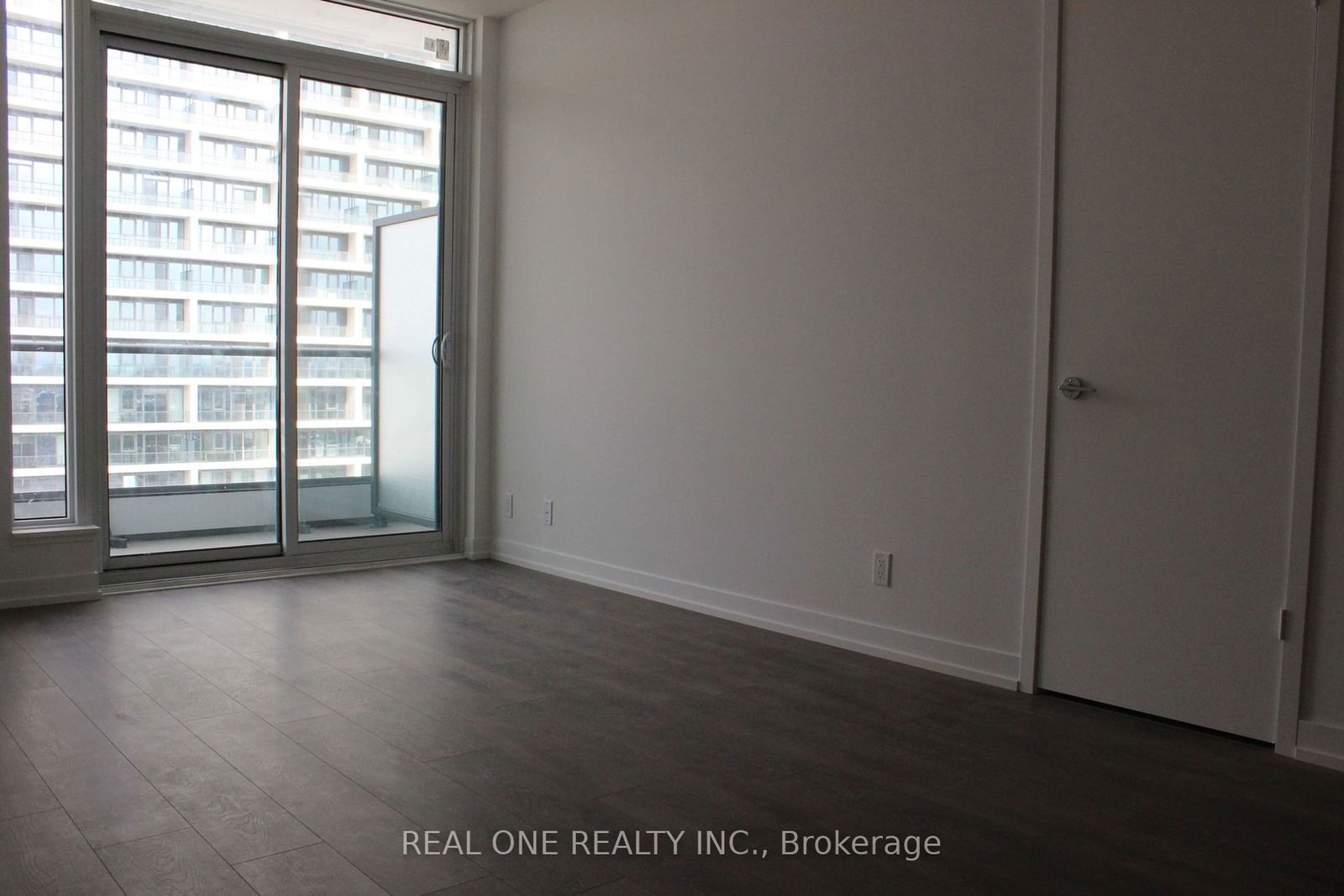 5 Buttermill Ave, unit 2912 for rent