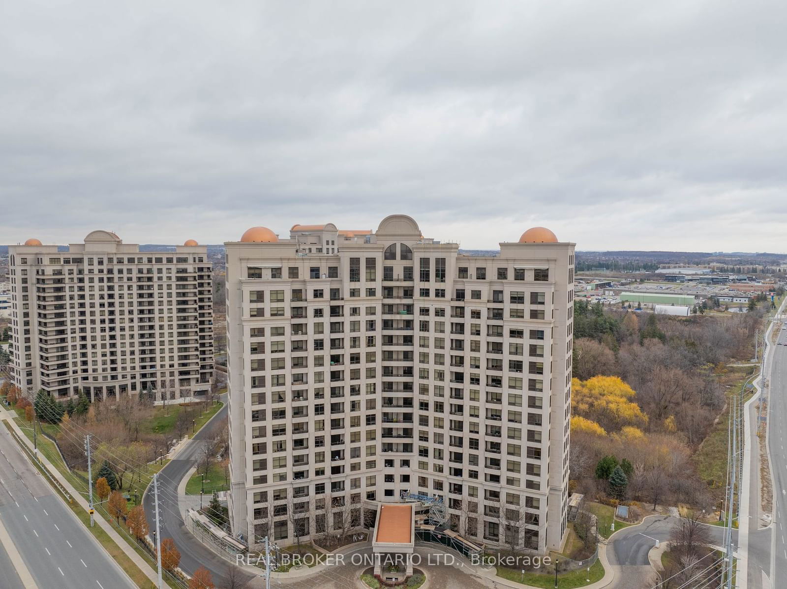 9225 Jane St, unit 515 for sale