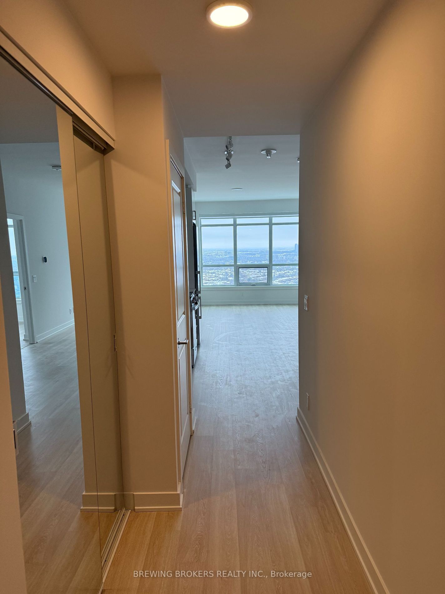 30 Upper Mall Way, unit A3010 for rent