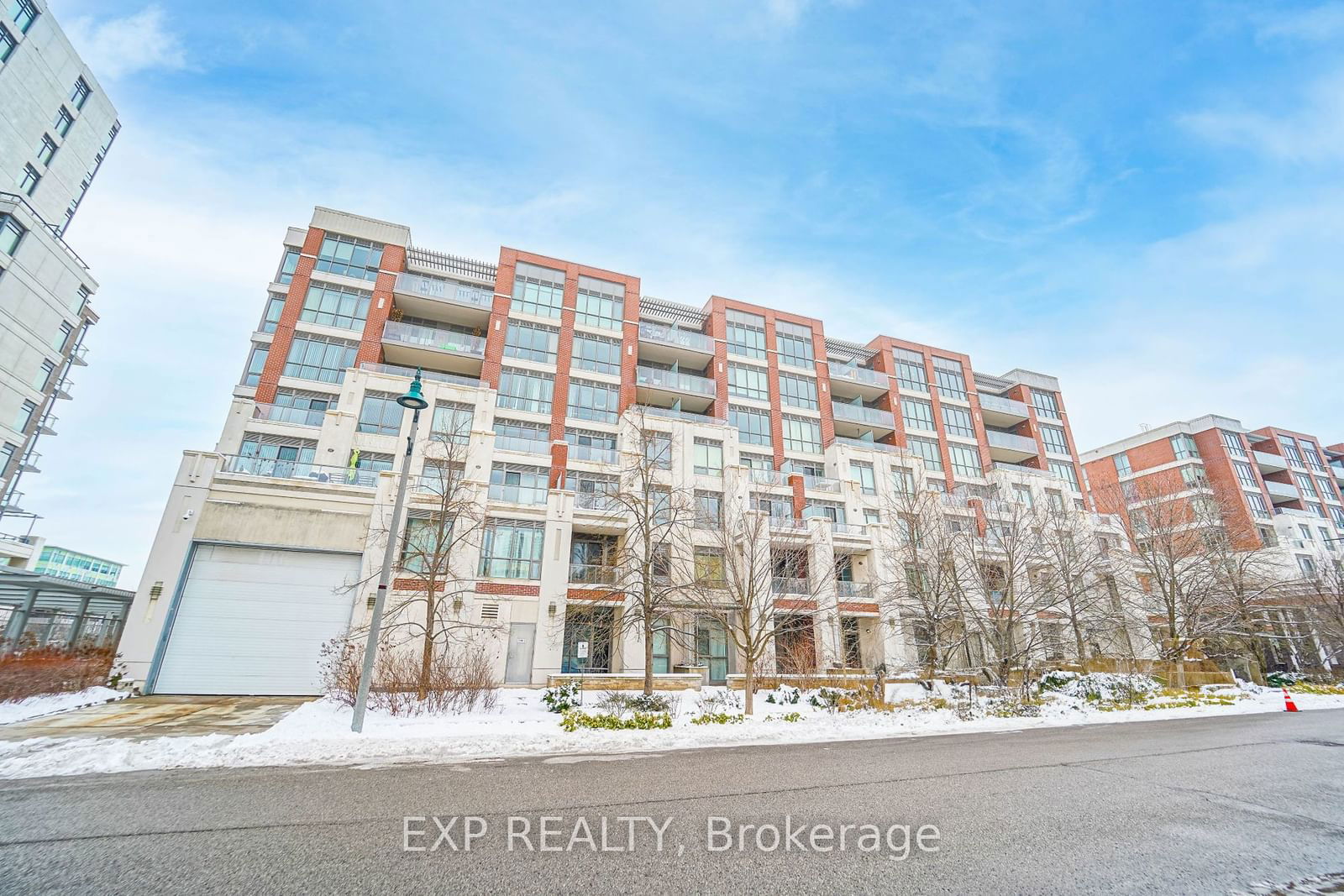 57 Upper Duke Cres, unit 307 for sale