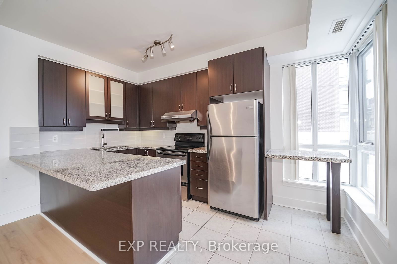 57 Upper Duke Cres, unit 307 for sale