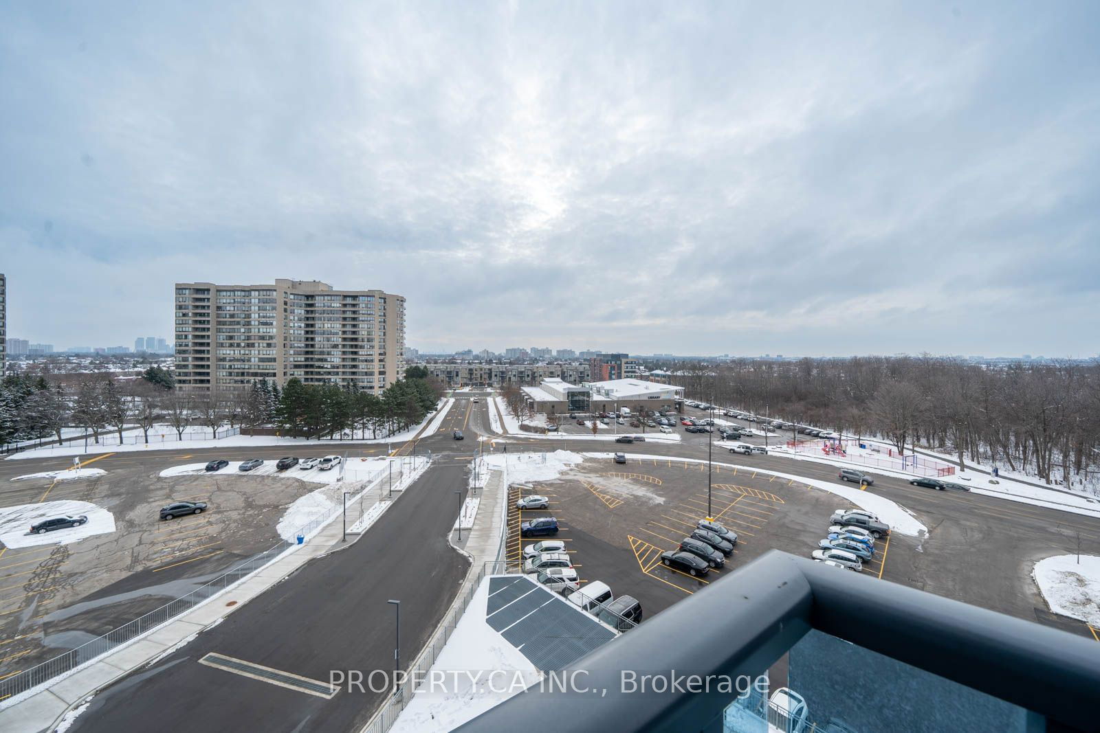 50 Upper Mall Way, unit 512 for rent