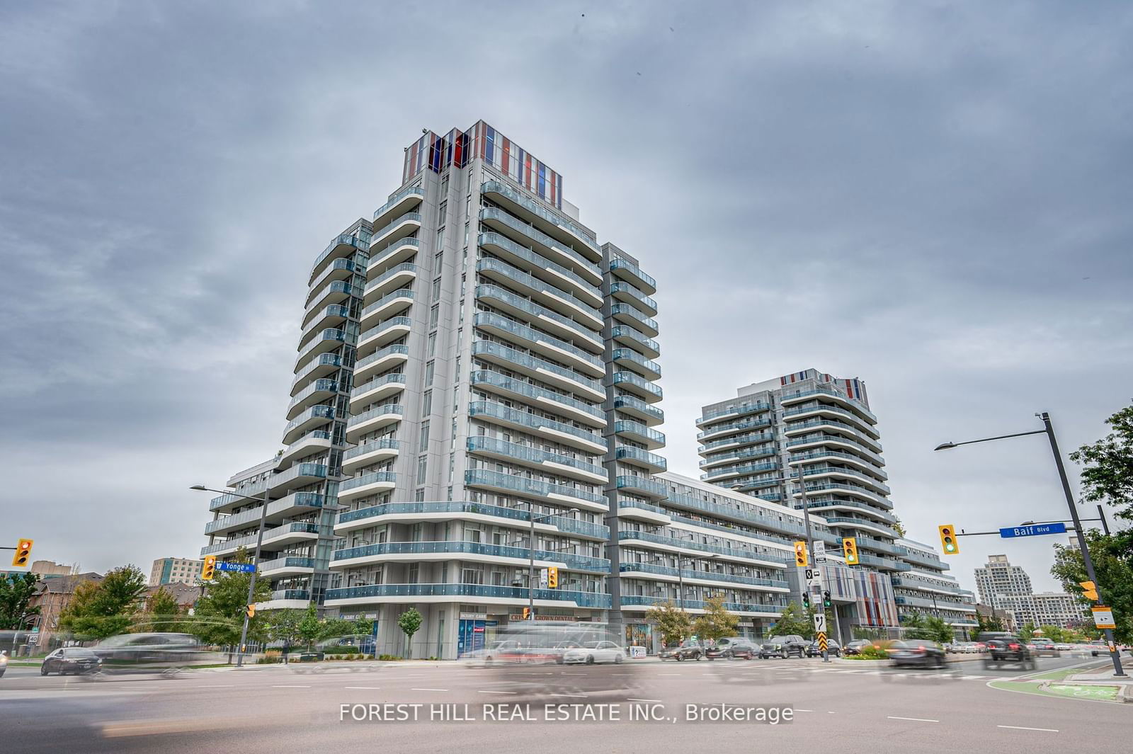 9471 Yonge St, unit 1614 for sale