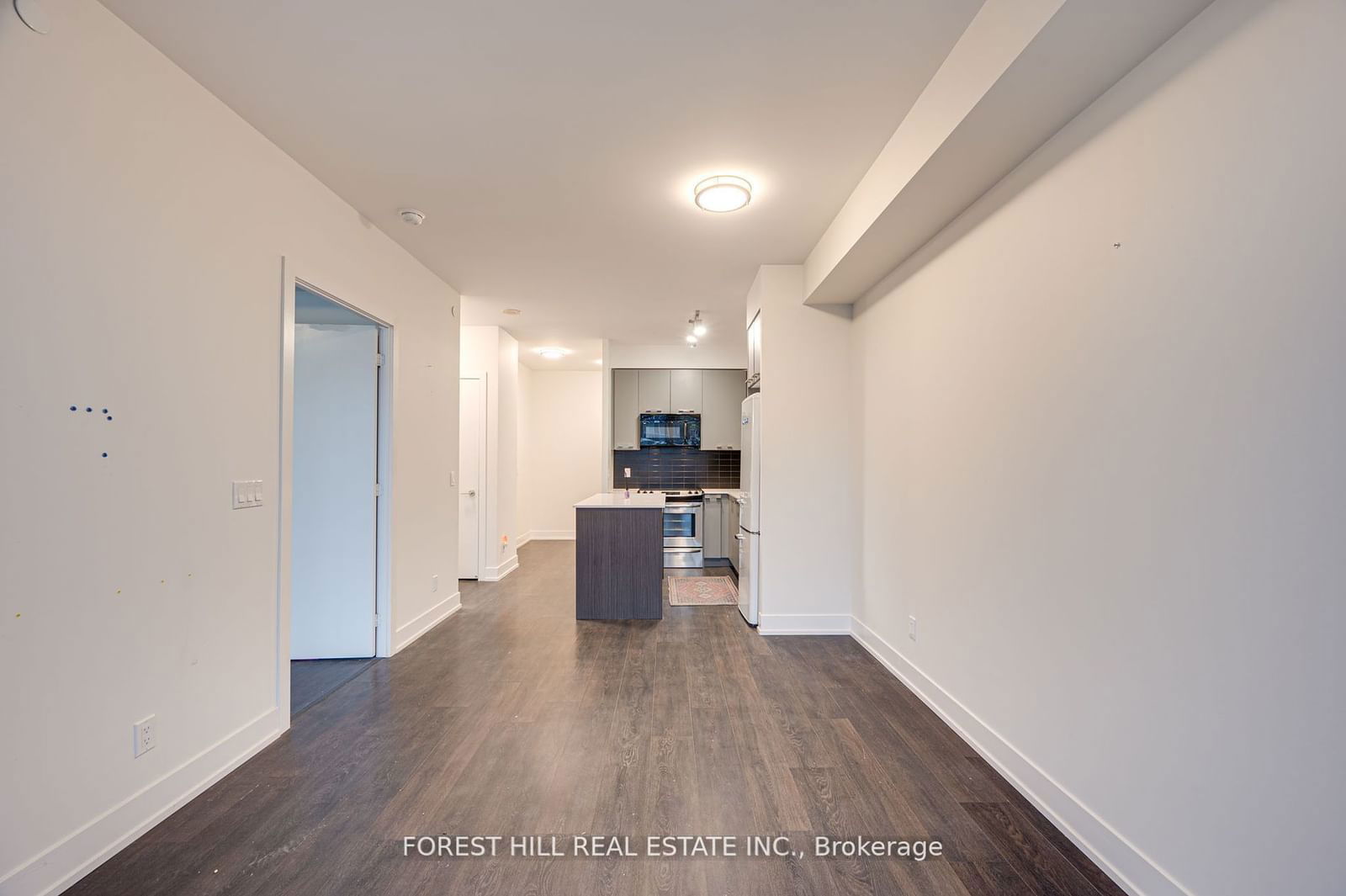 9471 Yonge St, unit 1614 for sale