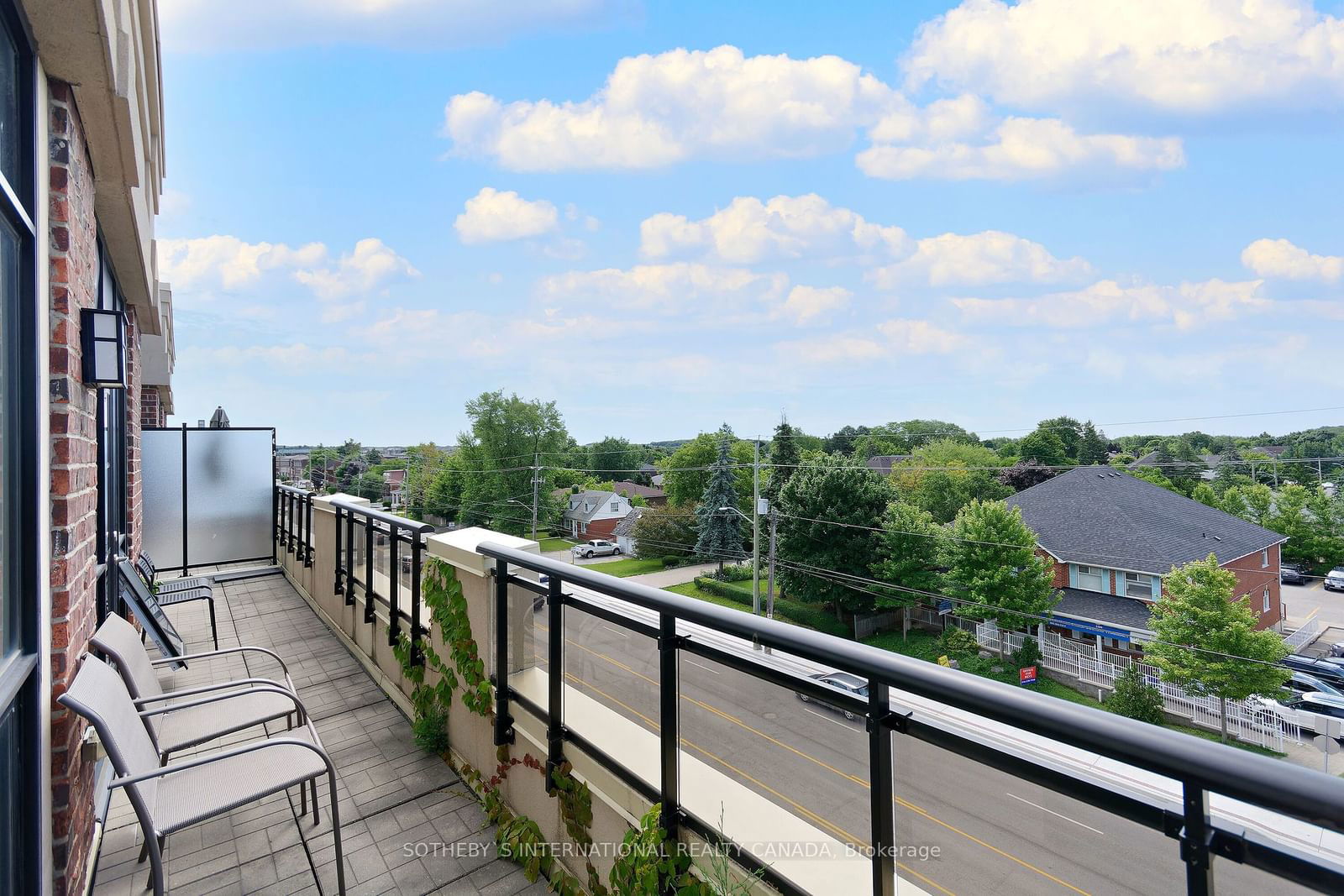 Courtyards of Maple Condos, Vaughan, Toronto