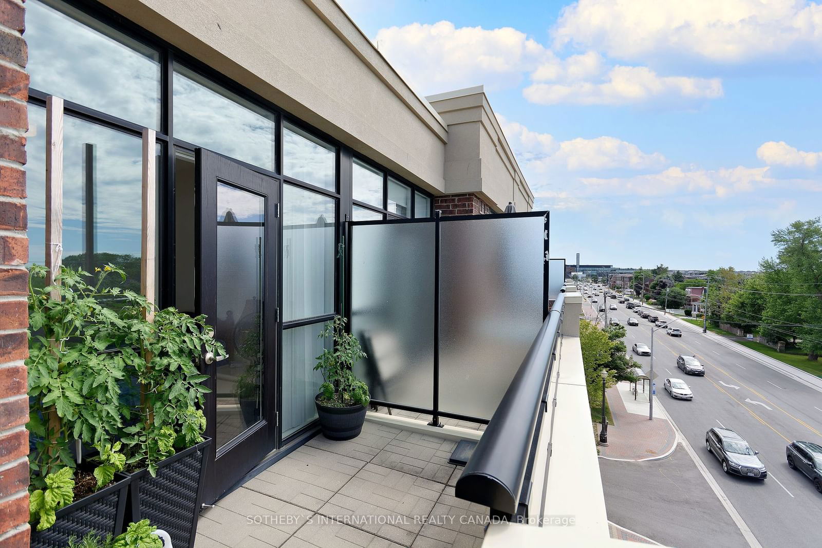 Courtyards of Maple Condos, Vaughan, Toronto