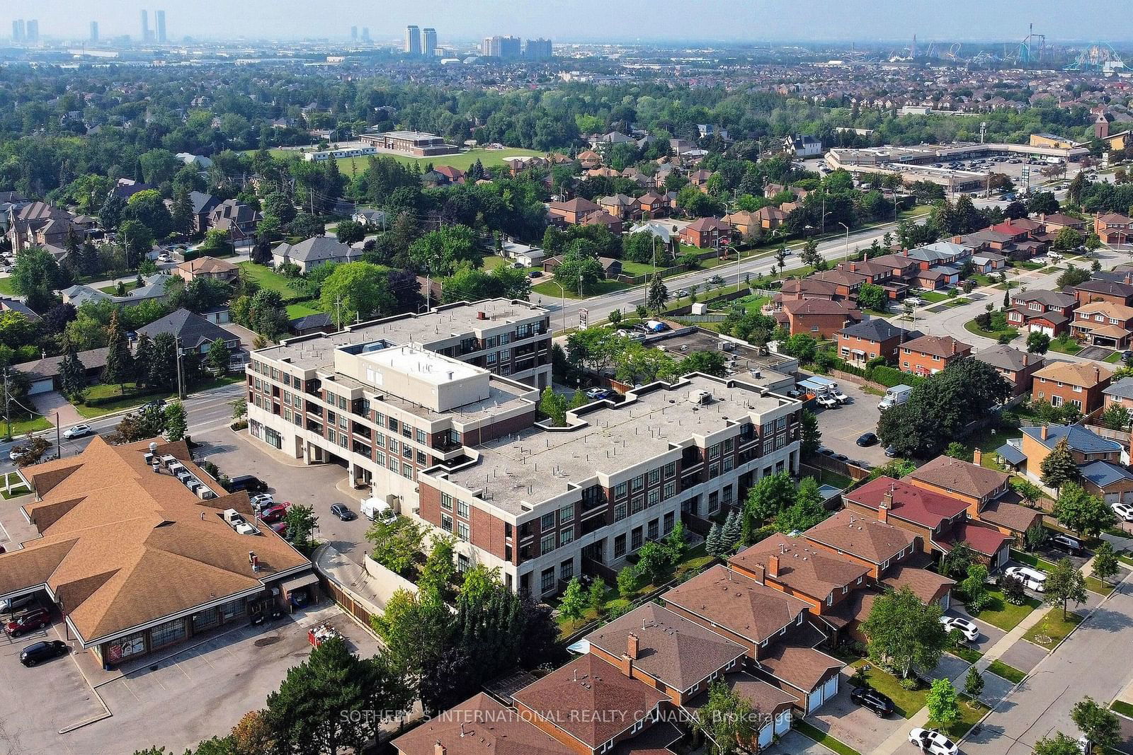 Courtyards of Maple Condos, Vaughan, Toronto