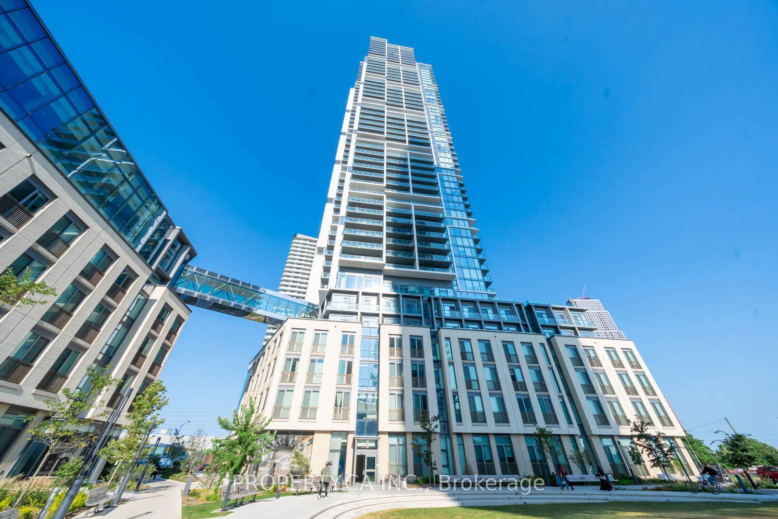 7890 Jane St N, unit 4909 for rent