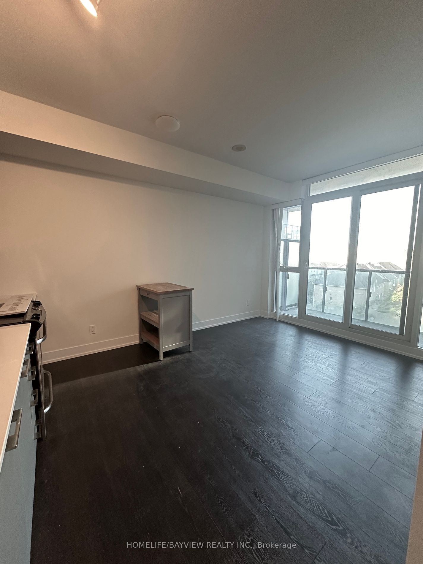 9471 Yonge St, unit 641 for sale