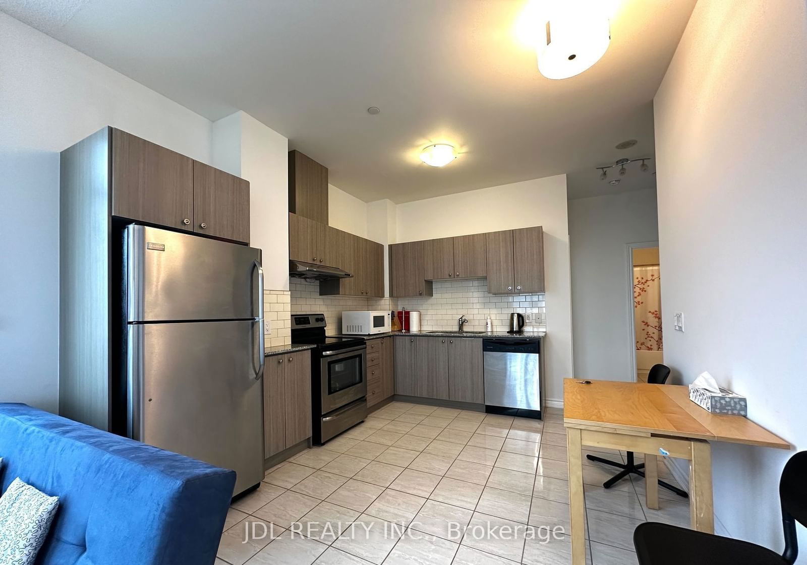 8323 Kennedy Rd, unit Ph22 for rent