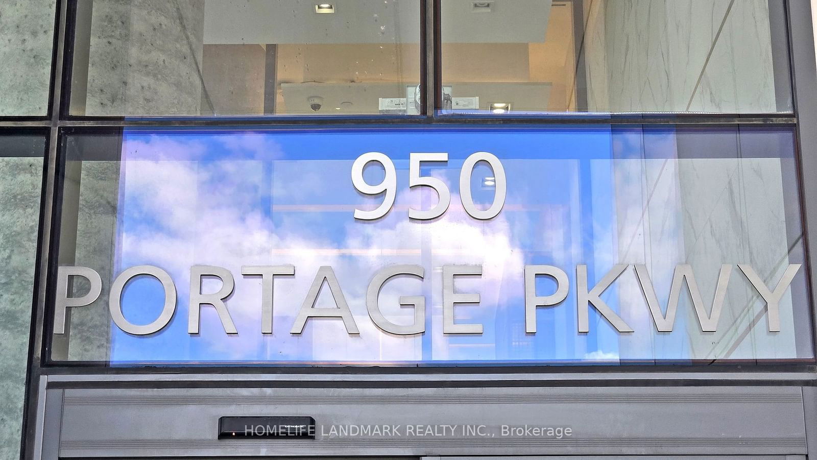 950 Portage Pkwy, unit 5011 for sale