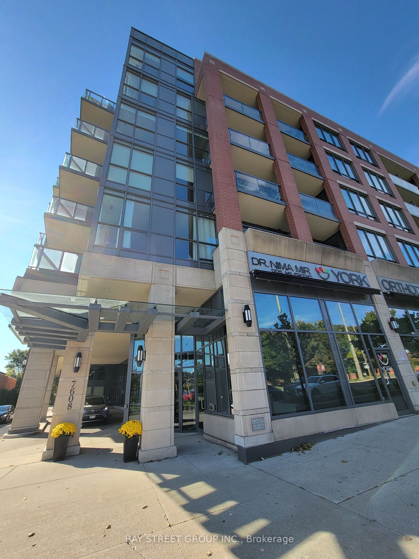 7608 Yonge St, unit 515 for rent