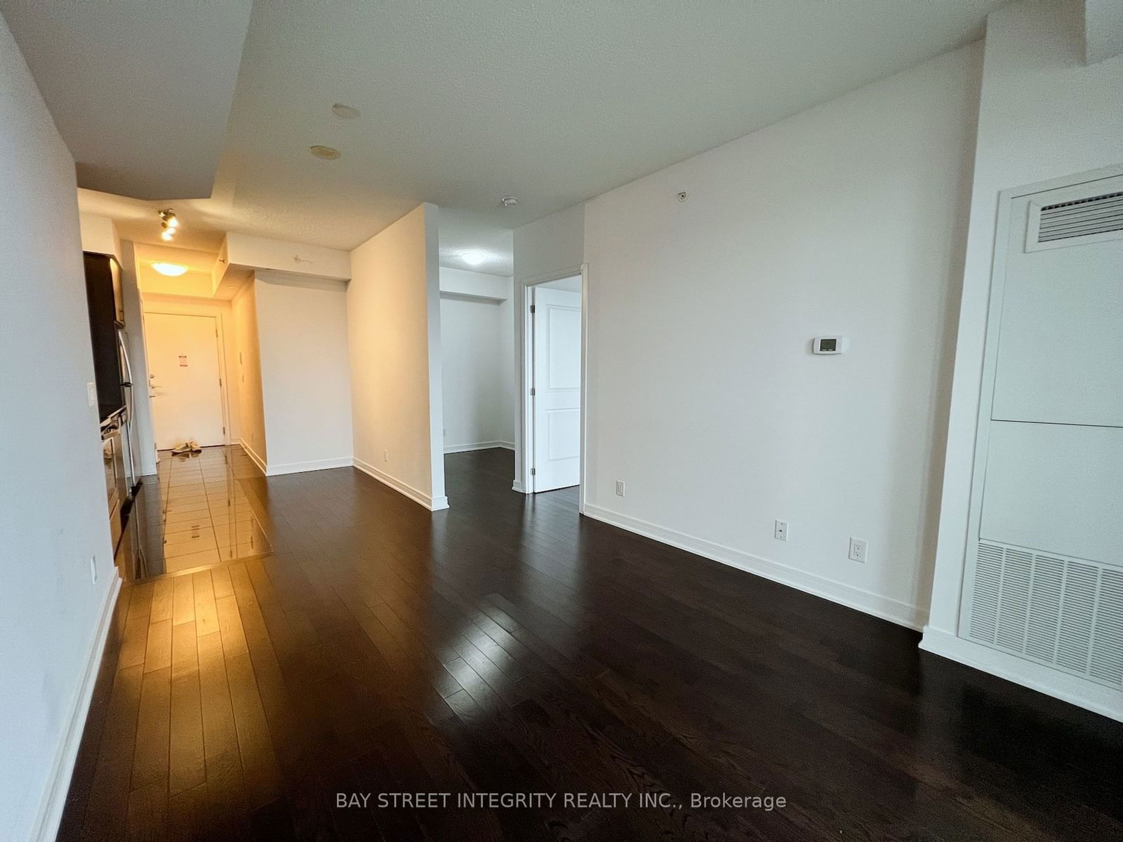 9205 Yonge St, unit 1801 for rent