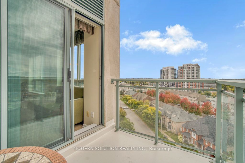 The Gates of Bayview Glen II Condos, Richmond Hill, Toronto