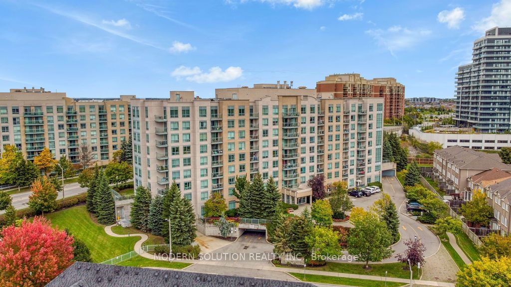 The Gates of Bayview Glen II Condos, Richmond Hill, Toronto