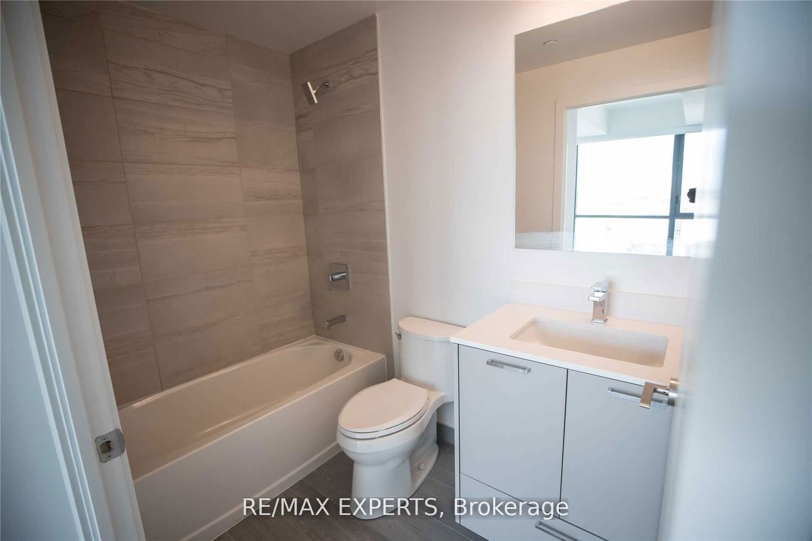 120 Eagle Rock Way, unit 802 for rent