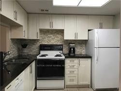 7601 Bathurst St, unit 610 for rent