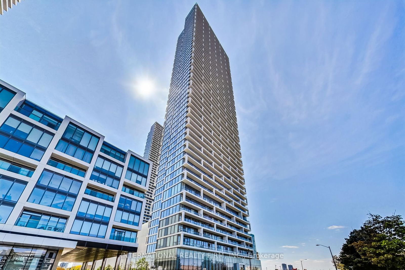 898 Portage Pkwy, unit 3703 for sale