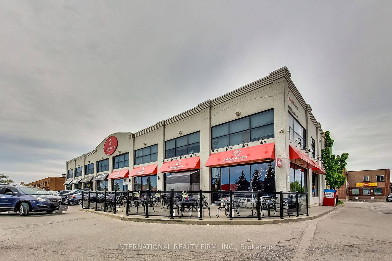 898 Portage Pkwy, unit 3703 for sale