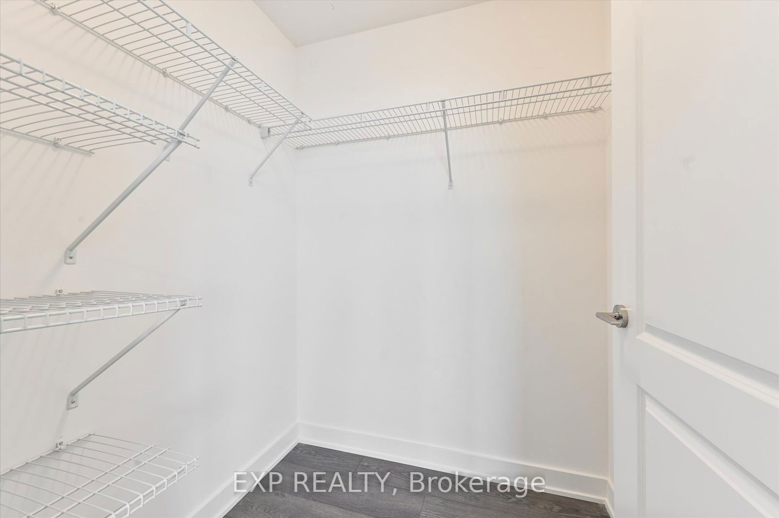 120 Eagle Rock Way, unit 1006 for sale