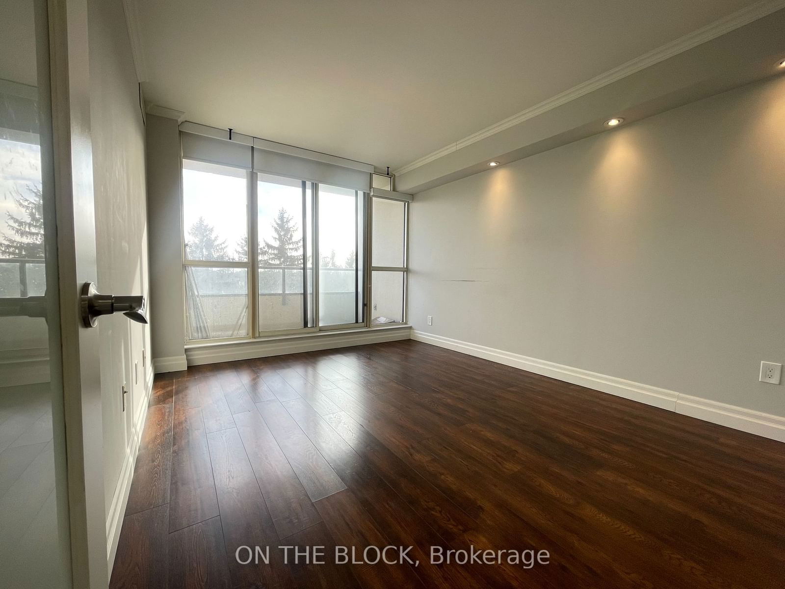 8501 Bayview Ave, unit 602 for rent