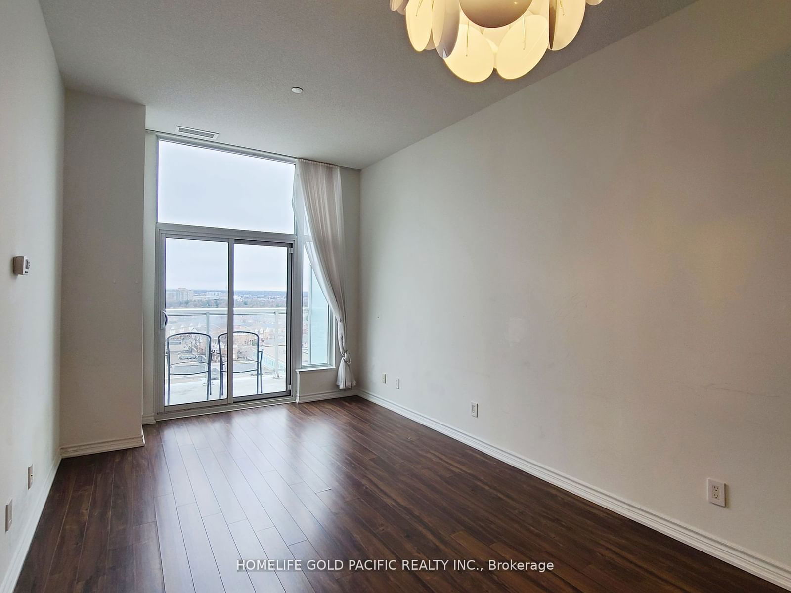 8323 Kennedy Rd, unit Ph02 for rent