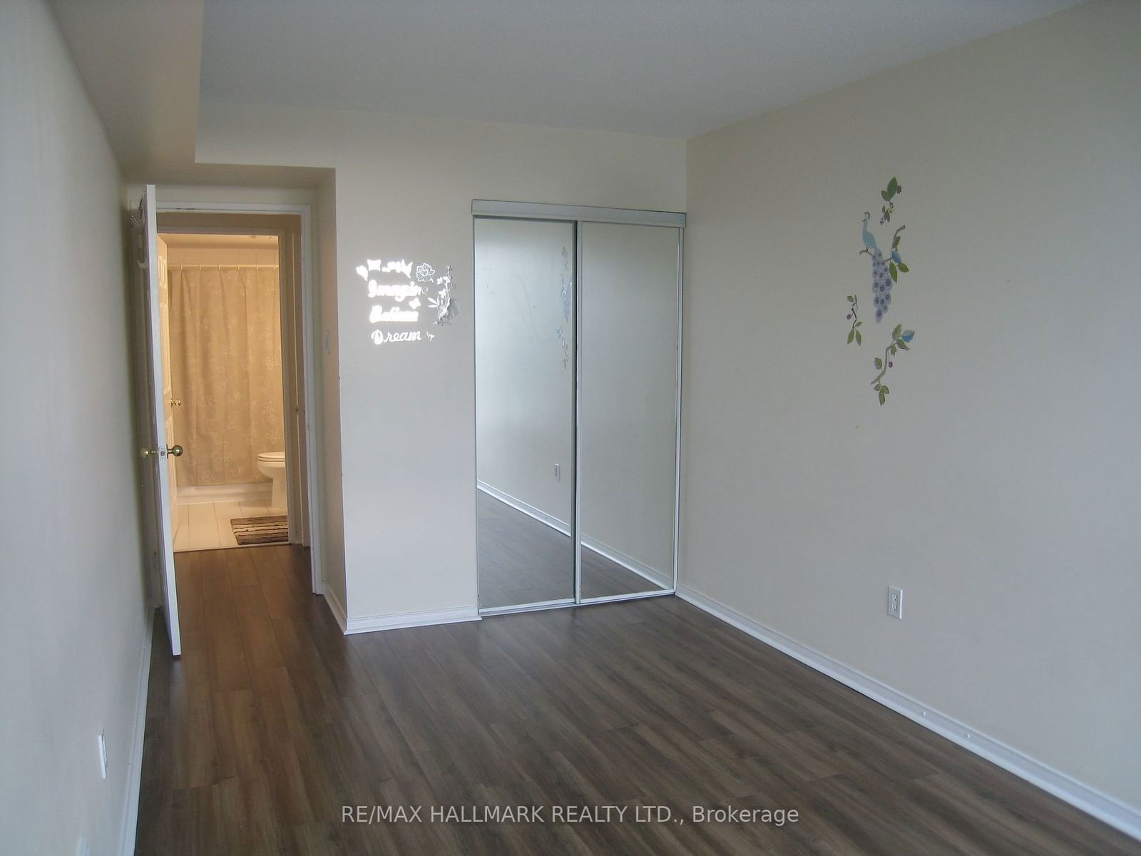 7825 Bayview Ave, unit 1117 for rent