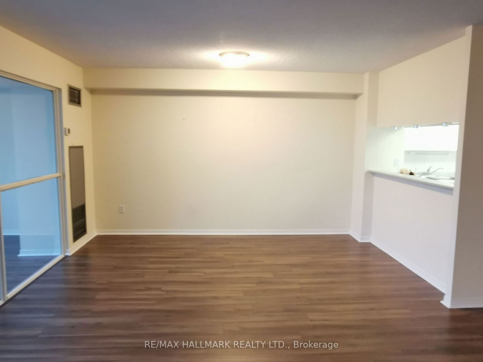 7825 Bayview Ave, unit 1117 for rent