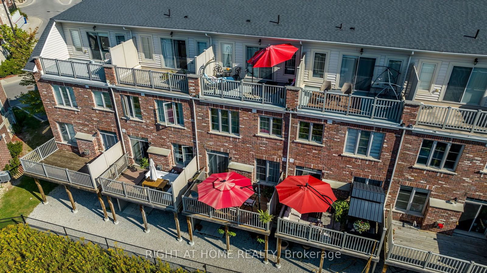 Mackenzie Ridge Terraces Townhomes, Vaughan, Toronto