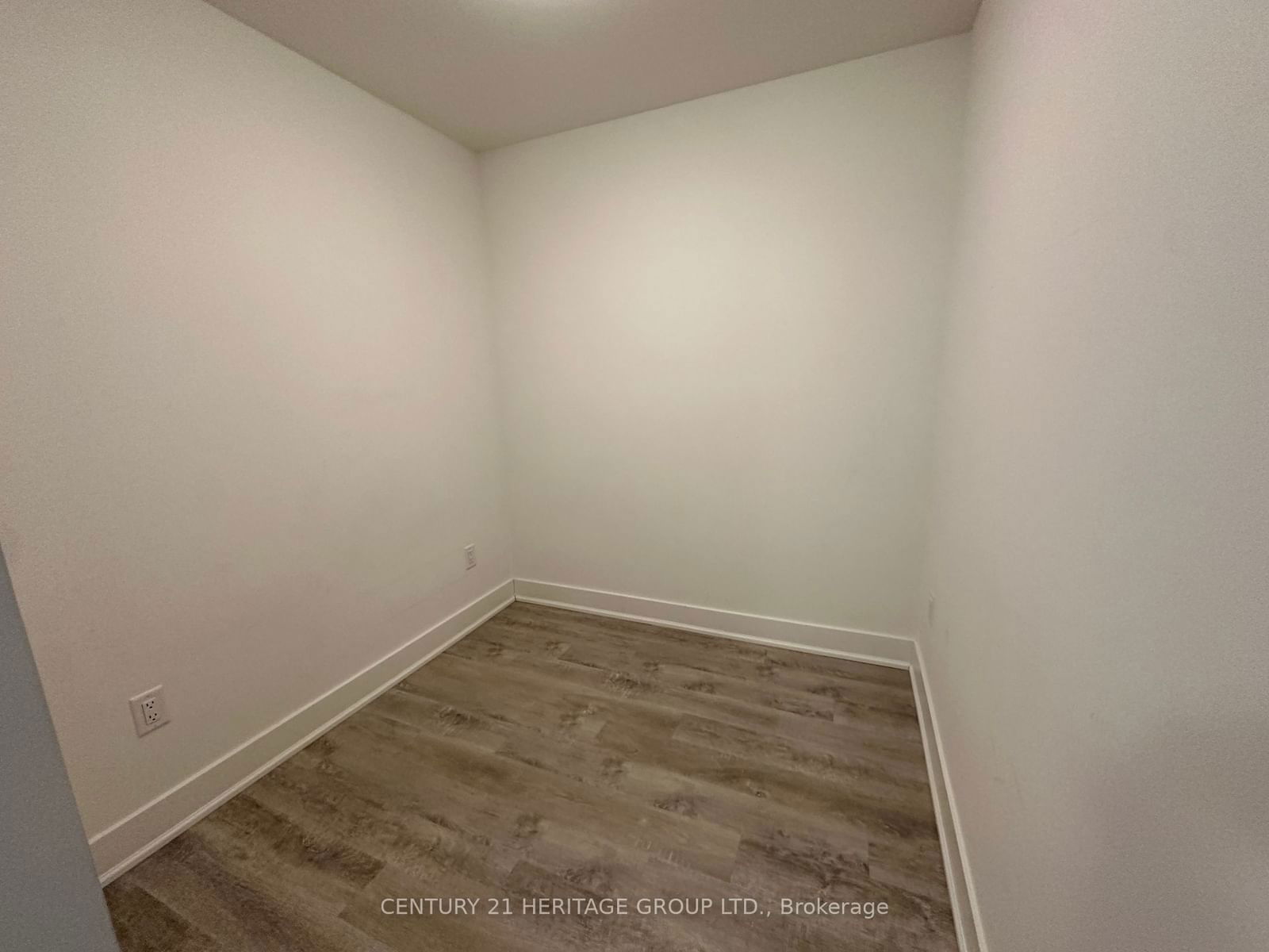 185 Deerfield Rd, unit 016 for rent