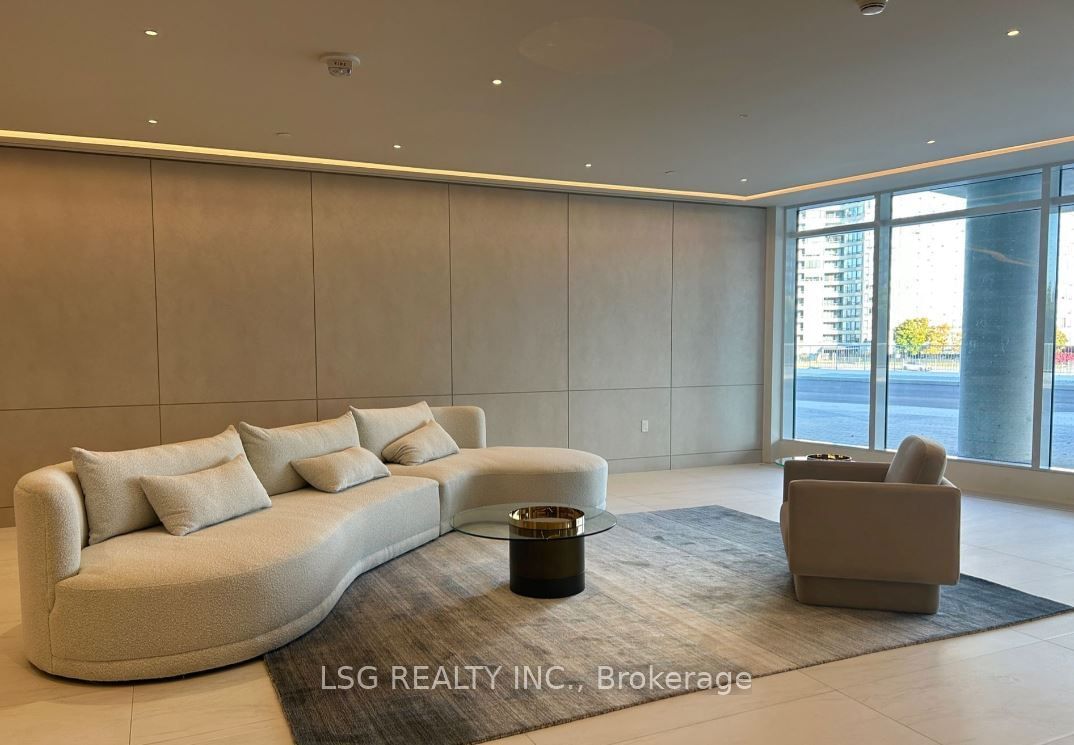 30 Upper Mall Way, unit A2602 for rent