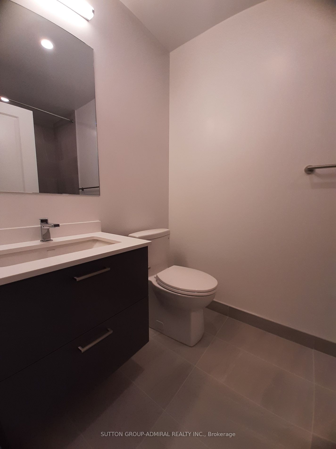 30 Upper Mall Way, unit 3108 for rent