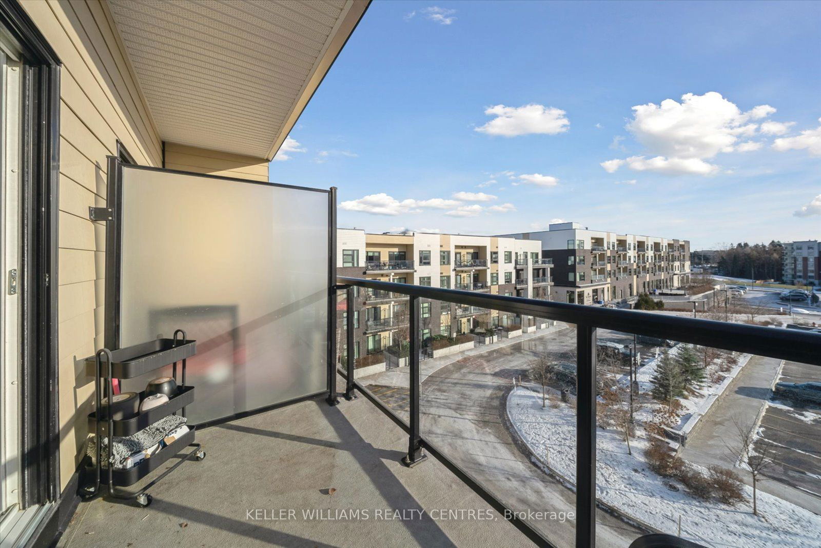 555 William Graham Dr, unit 404 for sale