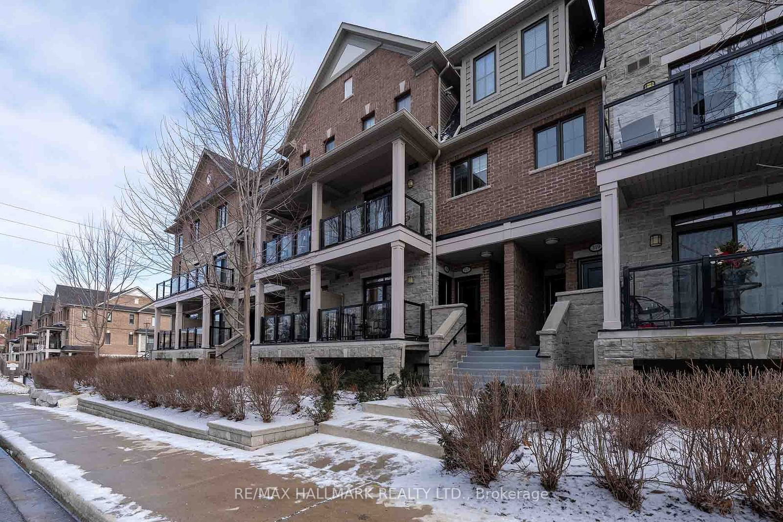 Riverside in Pine Grove Townhomes, Vaughan, Toronto